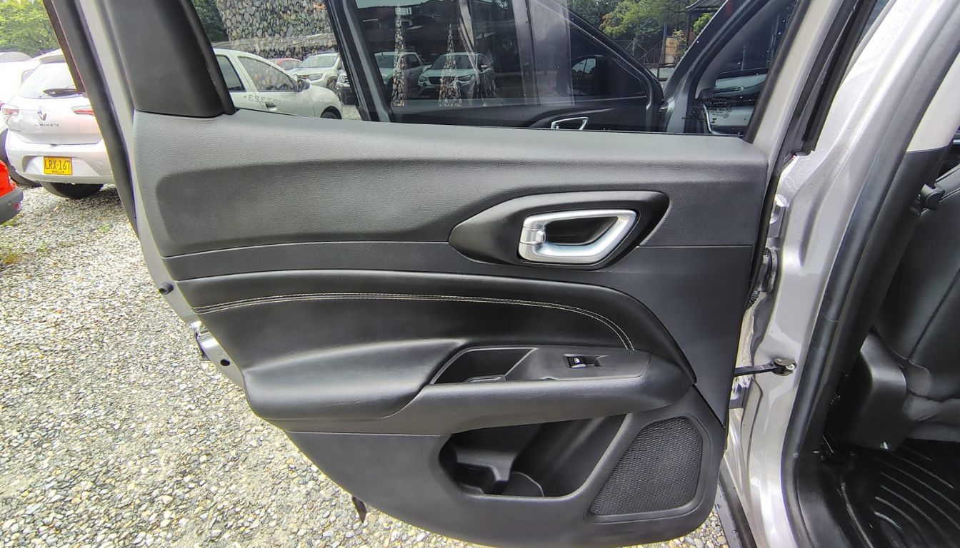 JEEP COMPASS LONGITUDE TP