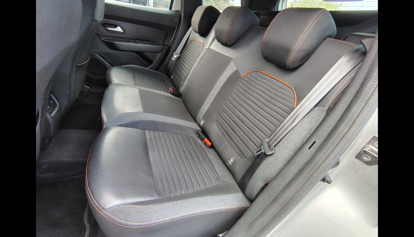 RENAULT DUSTER ICONIC 1.3 4X4 MT