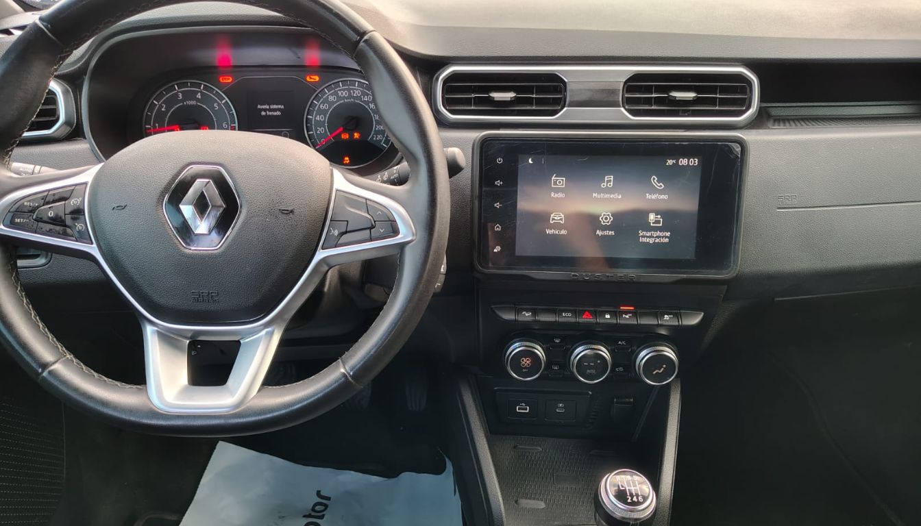 RENAULT DUSTER ICONIC 1.3 4X4 MT