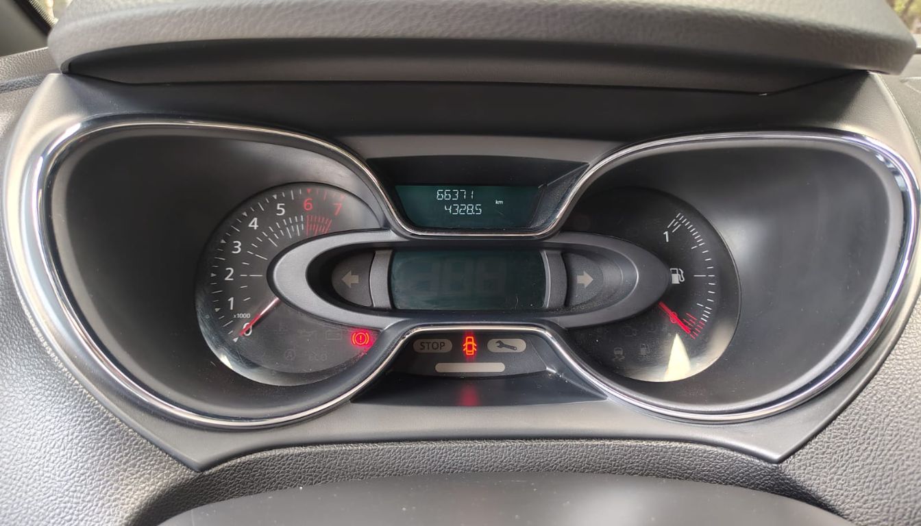 RENAULT CAPTUR INTENS TP