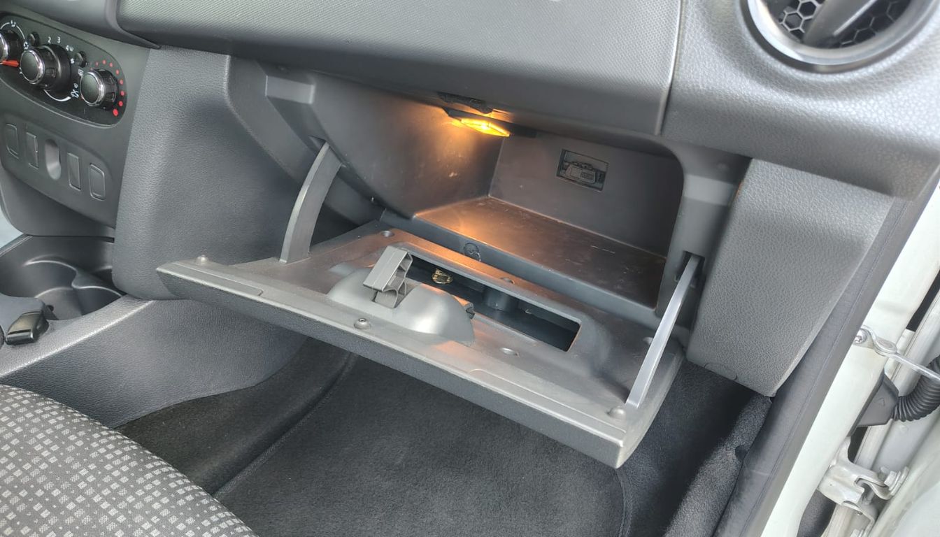 RENAULT SANDERO LIFE