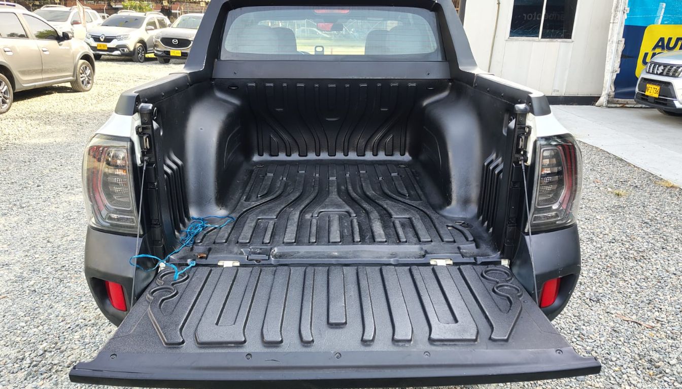 RENAULT DUSTER OROCH INTENS OUTSIDER 4X4
