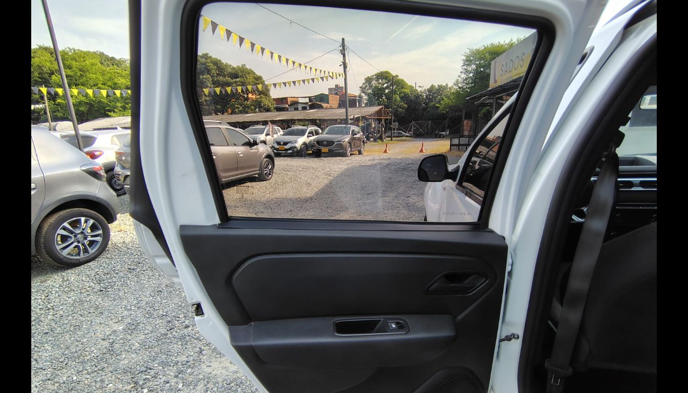 RENAULT DUSTER OROCH INTENS OUTSIDER 4X4