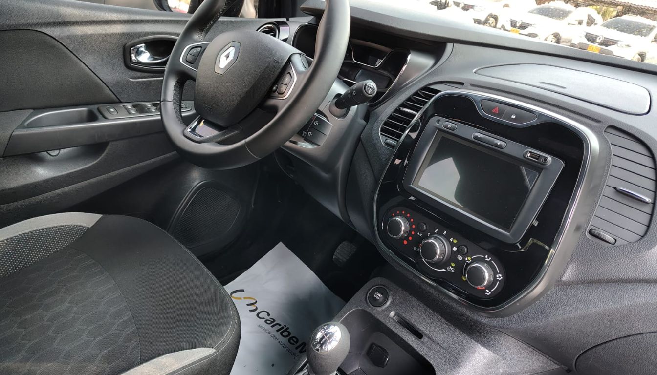 RENAULT CAPTUR ZEN 2.0