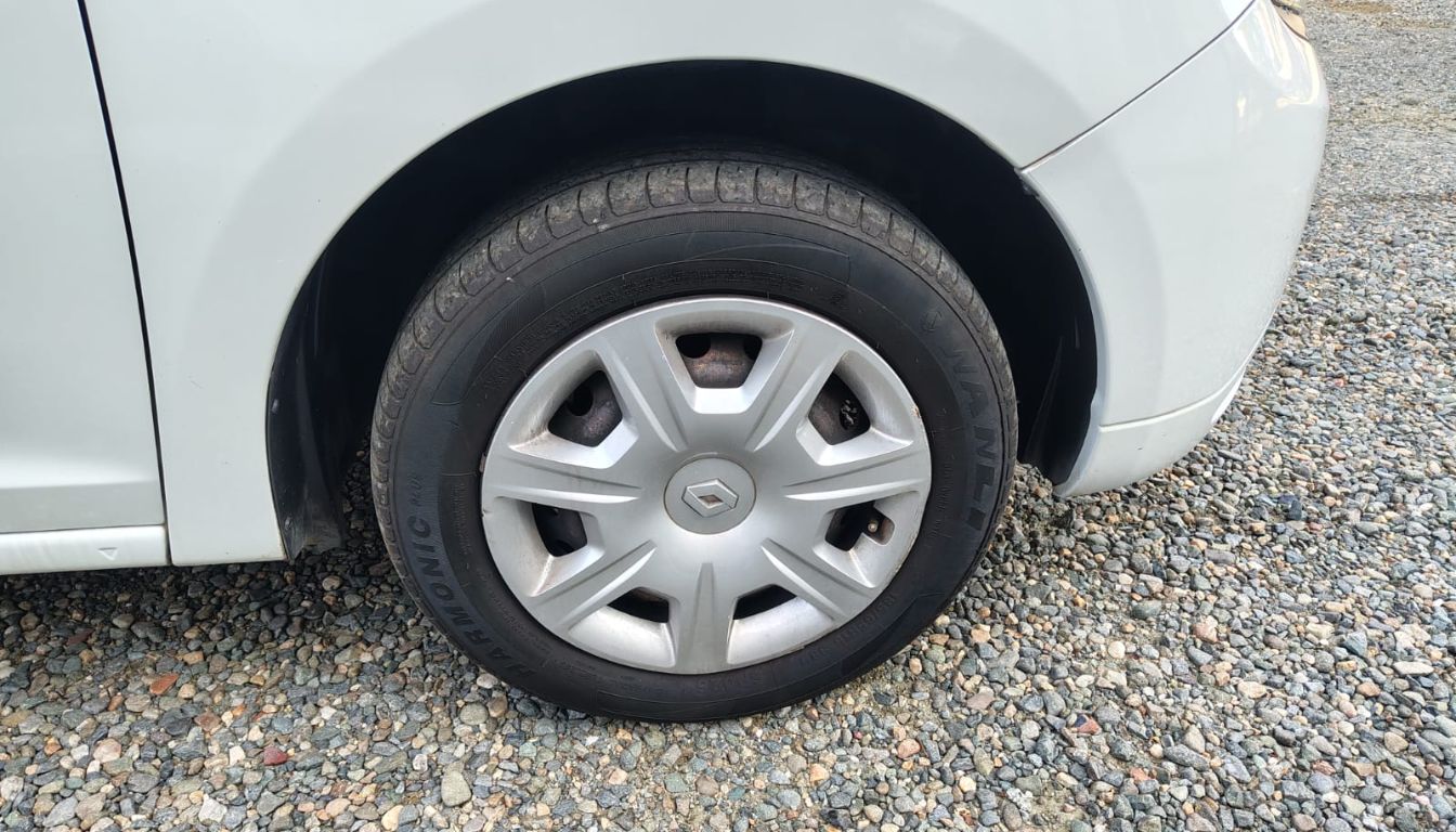 RENAULT SANDERO LIFE