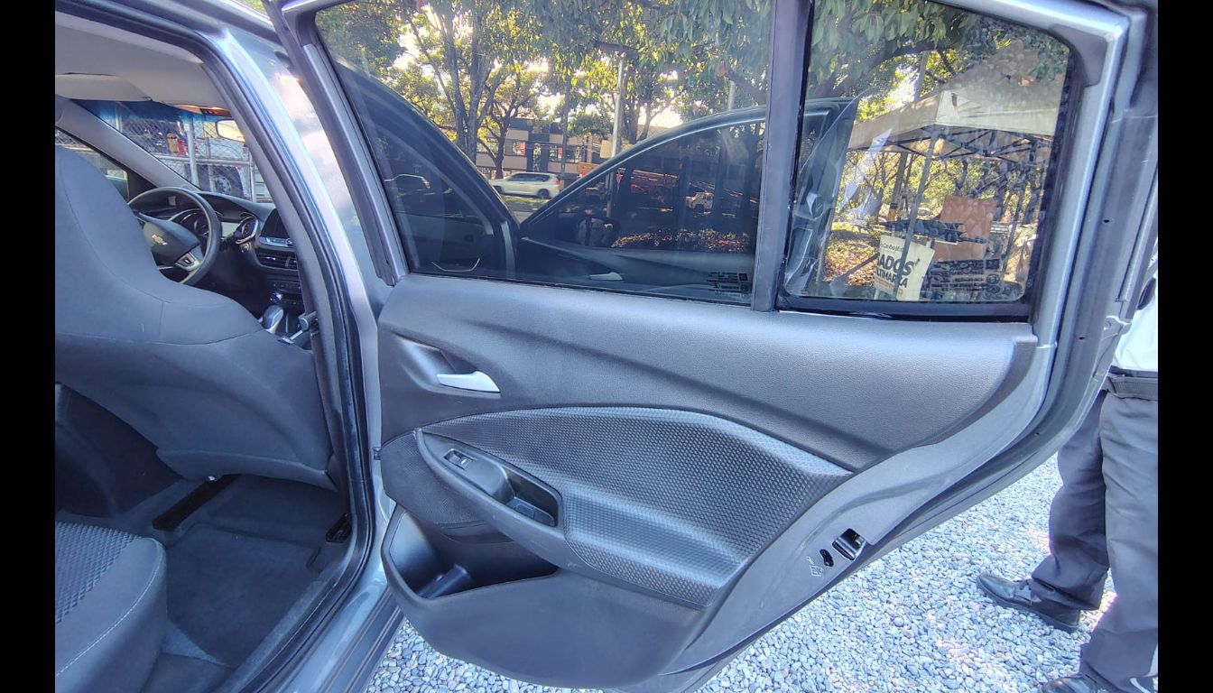 CHEVROLET ONIX LTZ AT