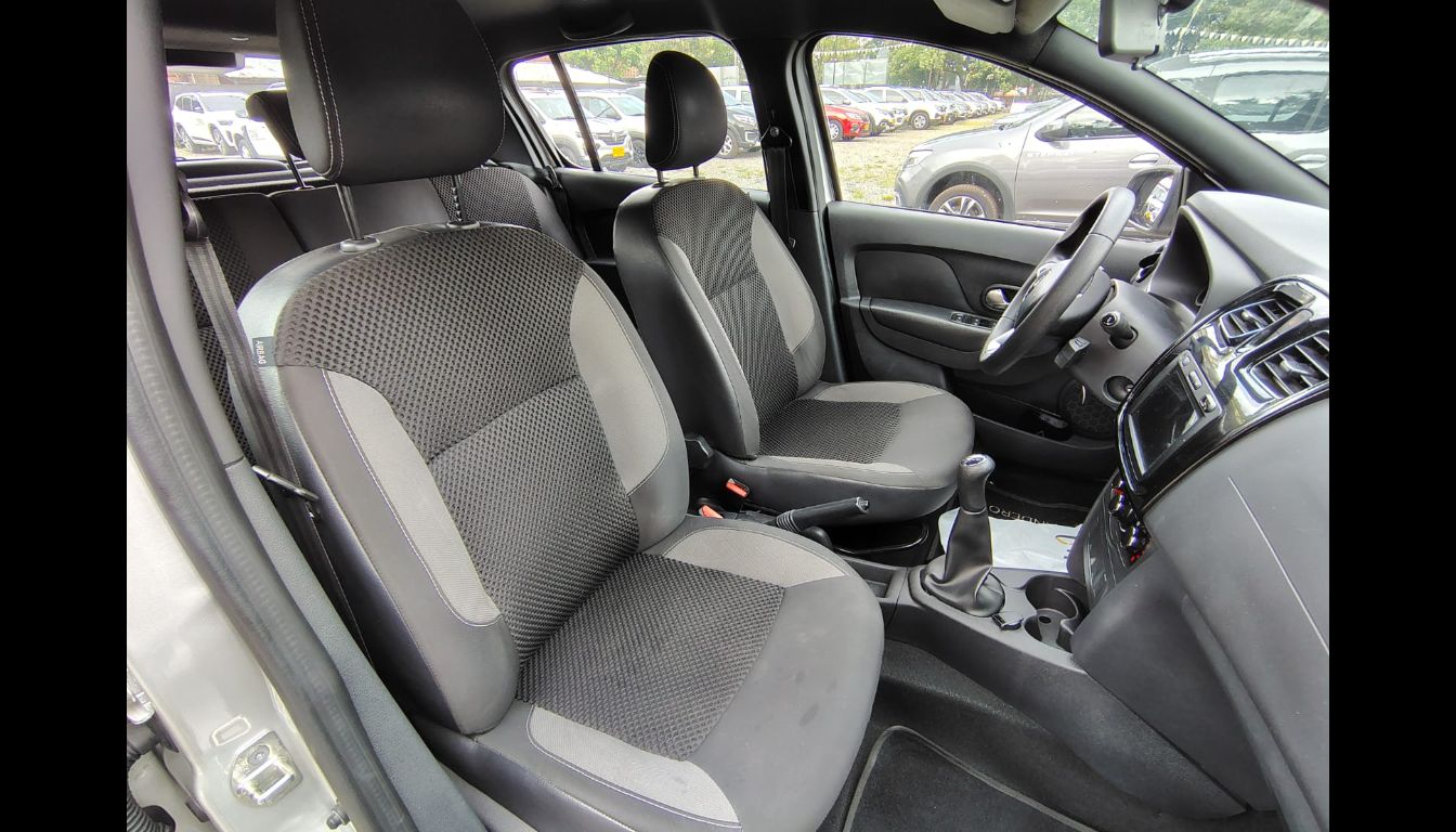 RENAULT SANDERO LIFE +