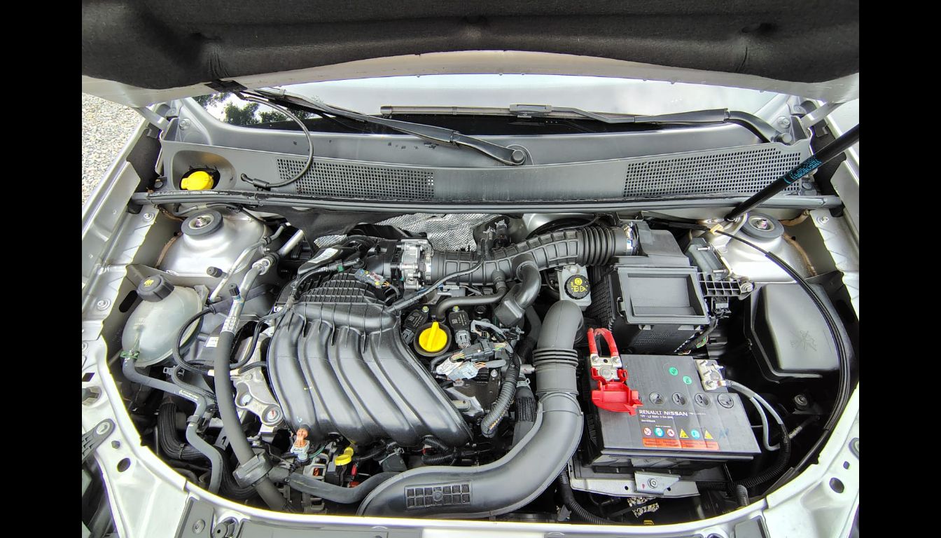 RENAULT SANDERO LIFE +