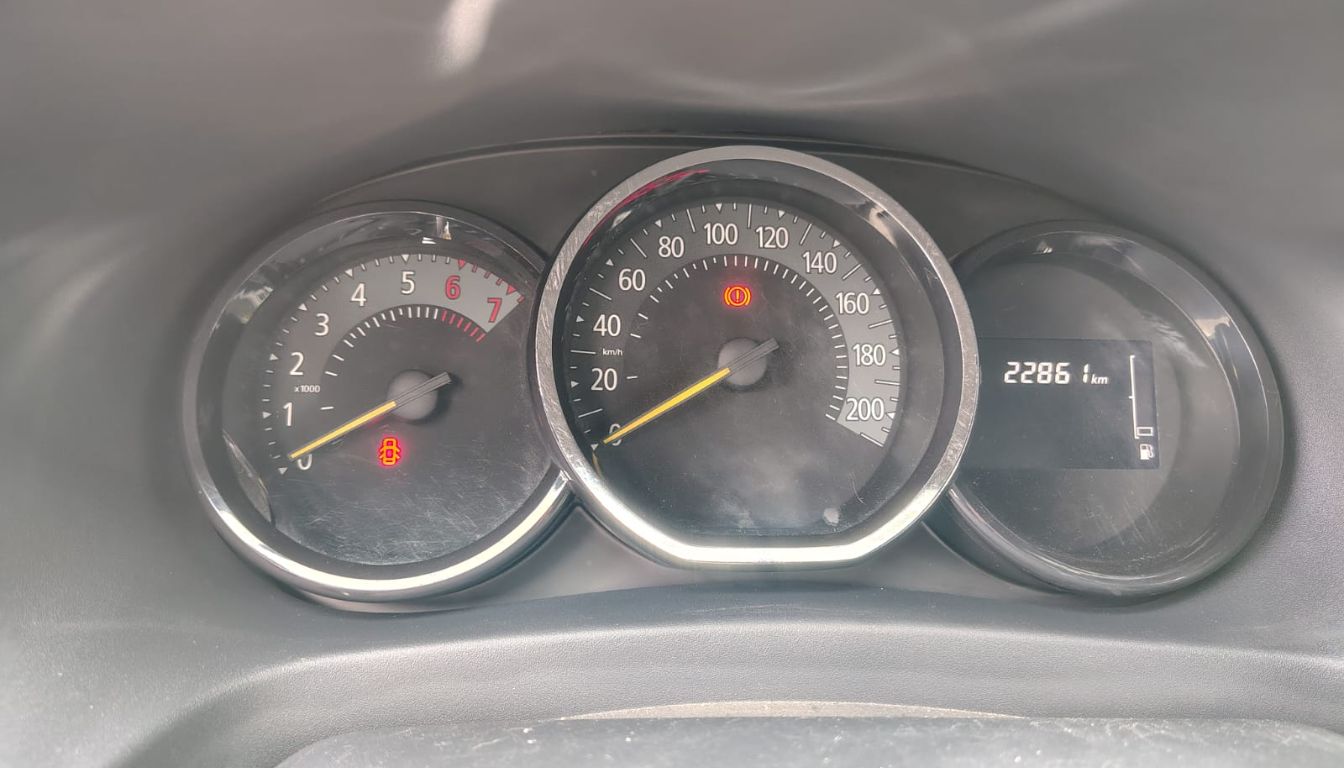 RENAULT SANDERO LIFE +