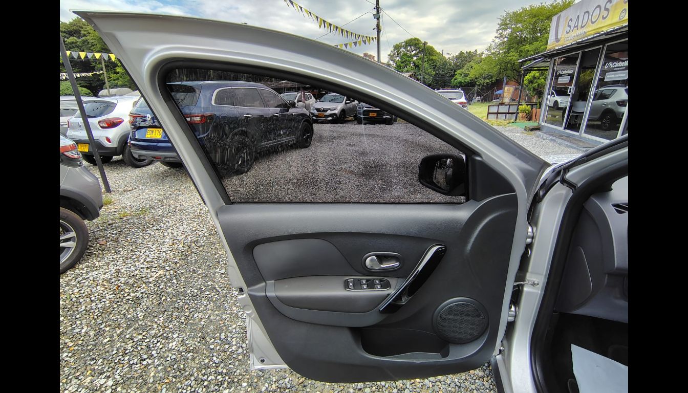 RENAULT STEPWAY INTENS AT