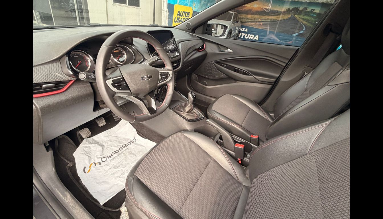 CHEVROLET ONIX RS MT