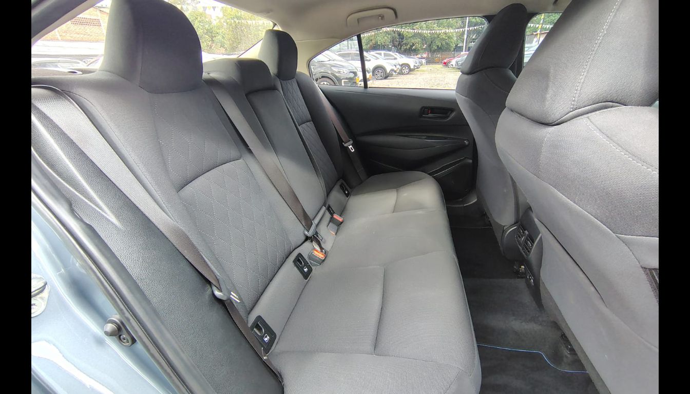 TOYOTA COROLLA XL-I HYBRID TP