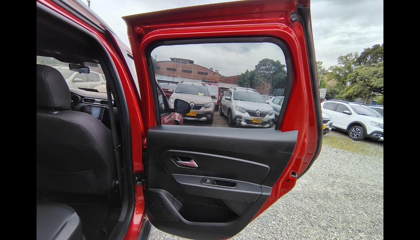 RENAULT DUSTER INTENS AT