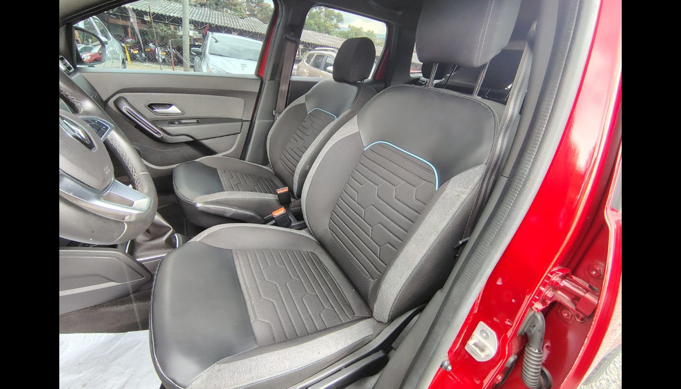 RENAULT DUSTER INTENS AT