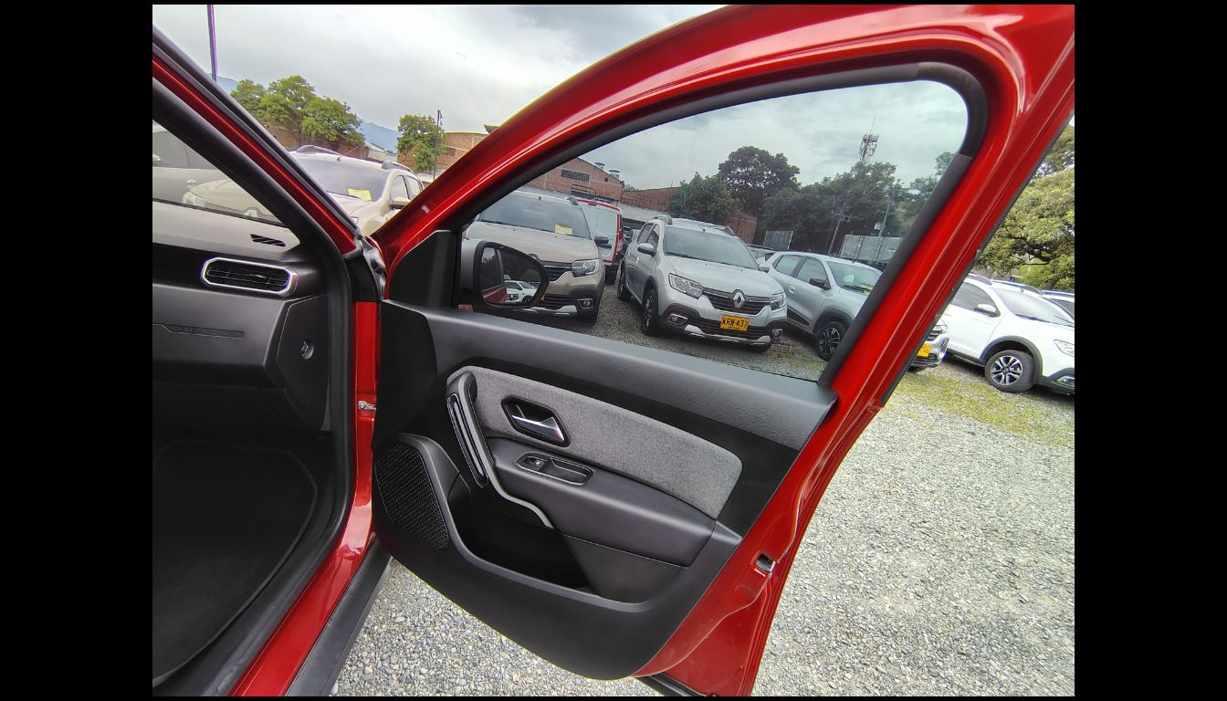 RENAULT DUSTER INTENS AT