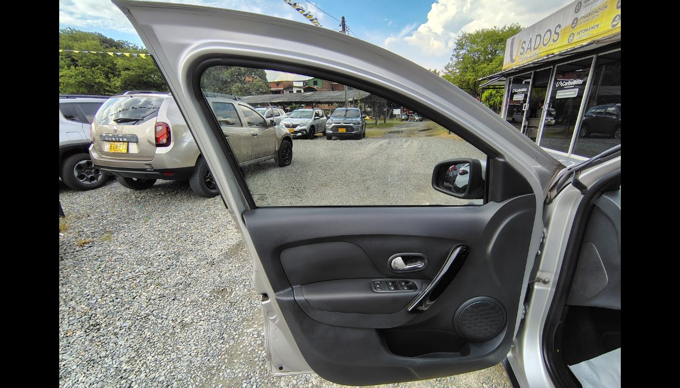 RENAULT STEPWAY INTENS CVT