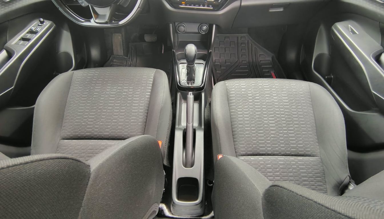 SUZUKI SWIFT GLX AT