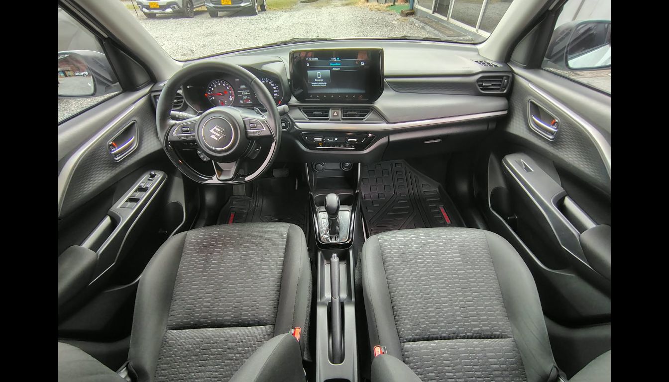 SUZUKI SWIFT GLX AT