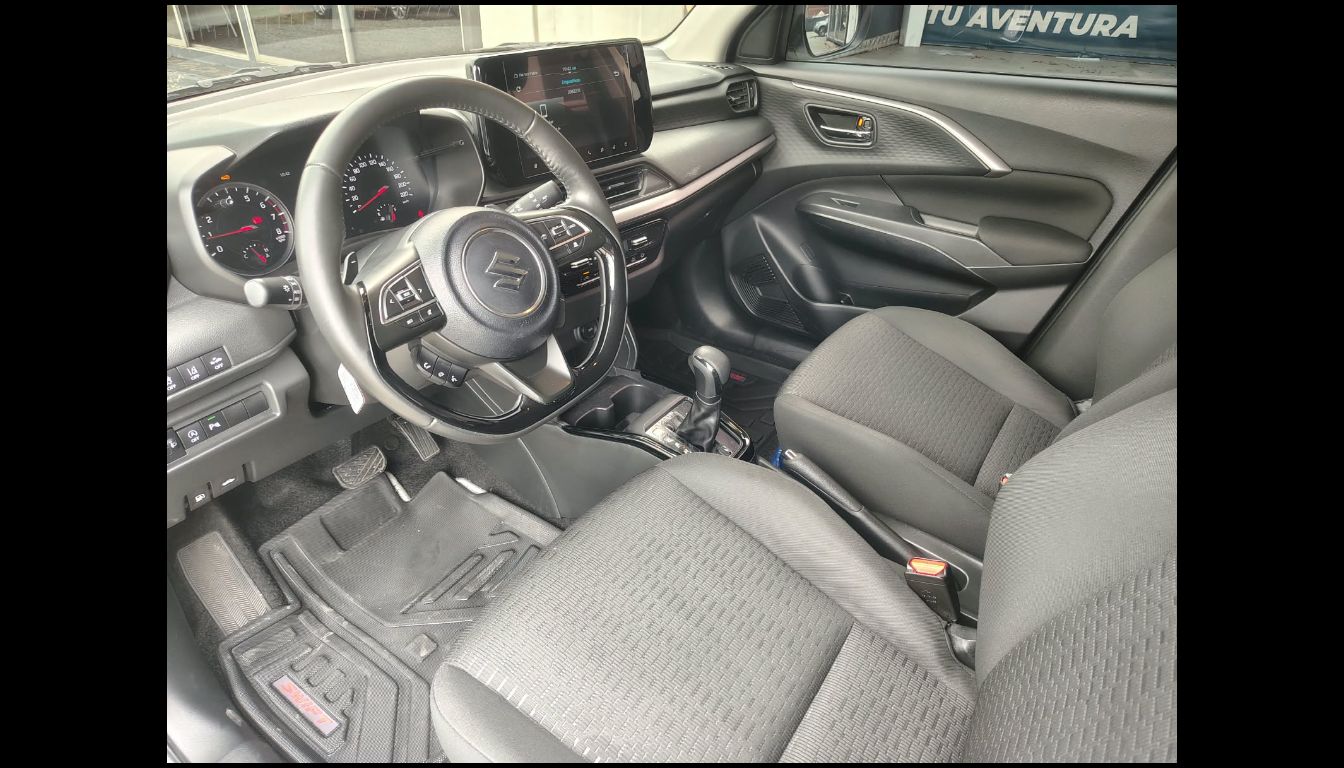 SUZUKI SWIFT GLX AT