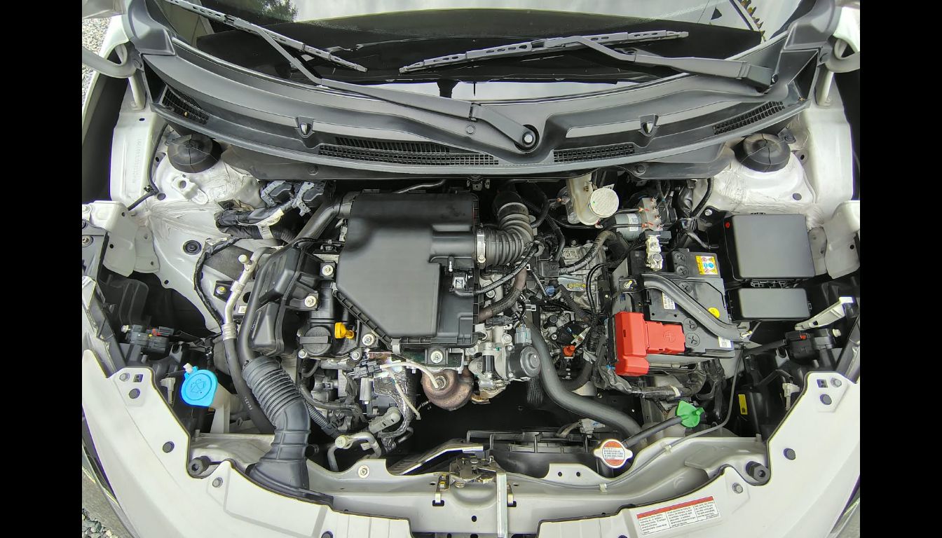 SUZUKI SWIFT GLX AT