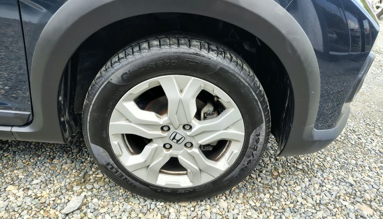 HONDA WR-V LX