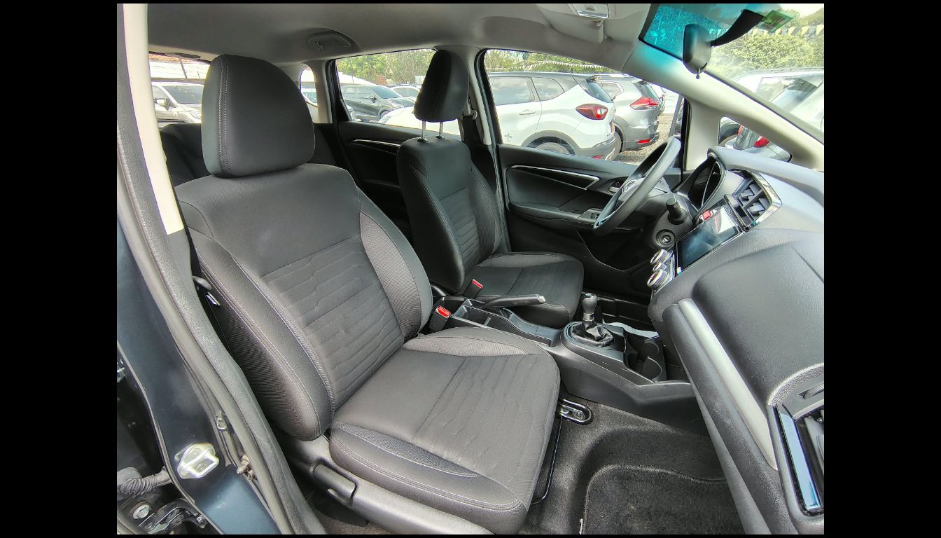 HONDA WR-V LX