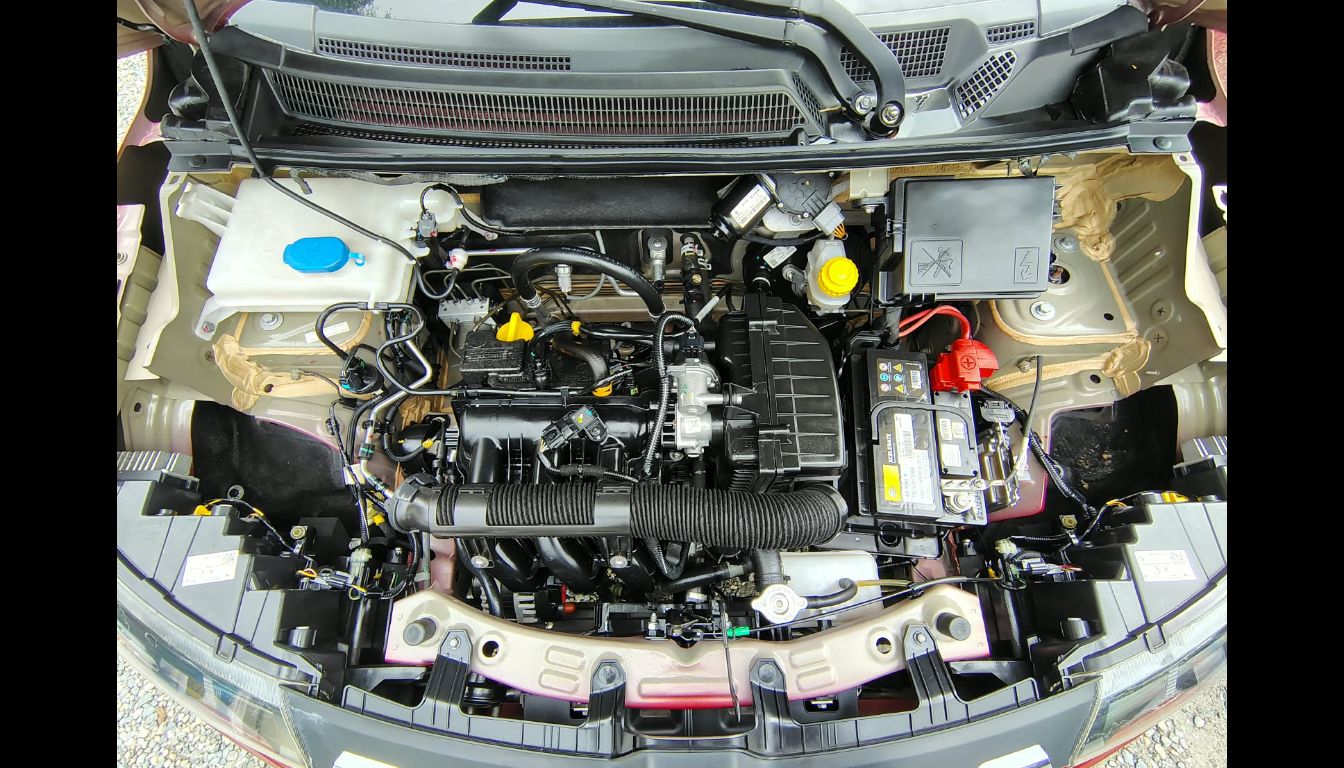 RENAULT KWID INTENS