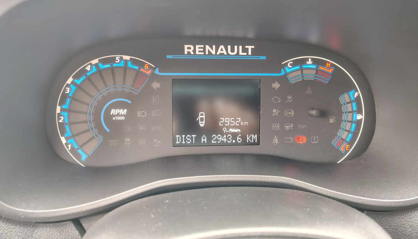 RENAULT KWID OUTSIDER COL