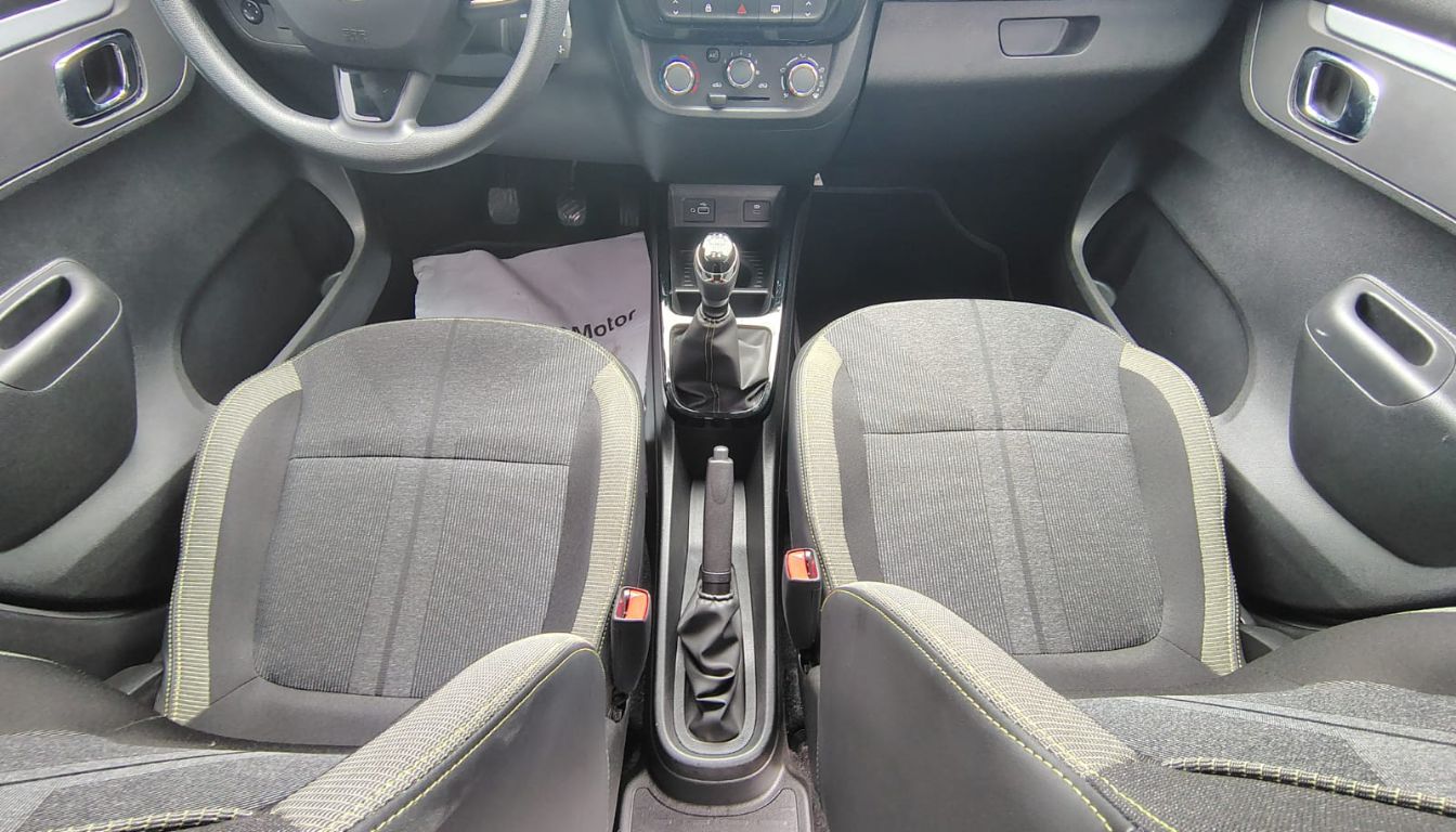 RENAULT KWID OUTSIDER COL