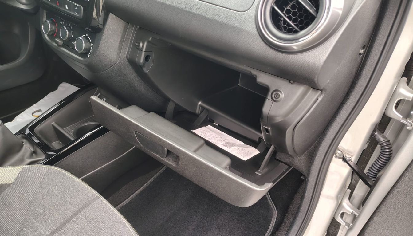 RENAULT KWID OUTSIDER COL
