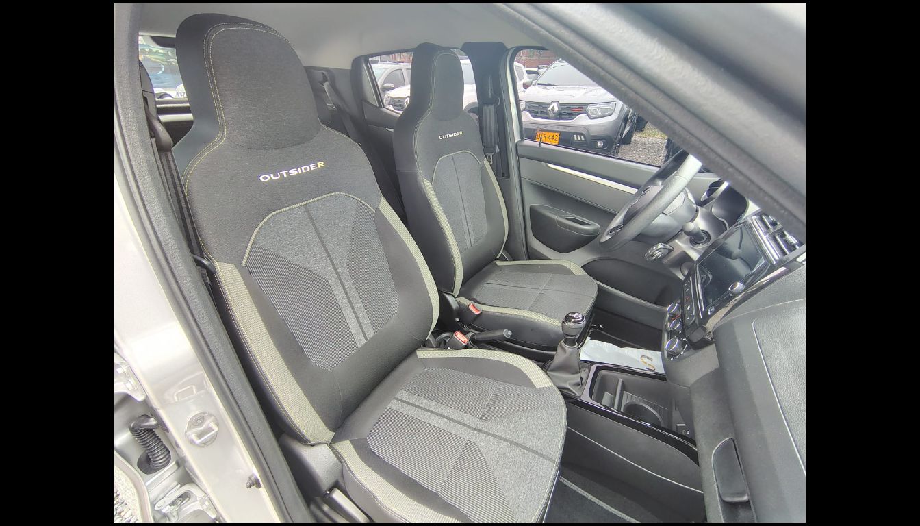 RENAULT KWID OUTSIDER COL