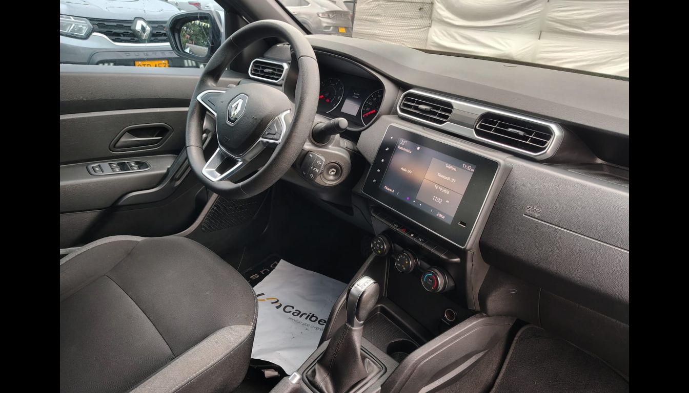 RENAULT DUSTER ZEN + TP
