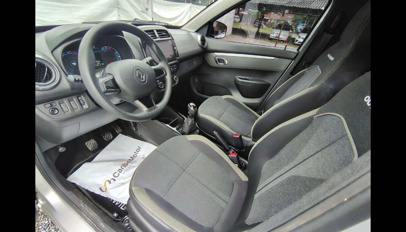 RENAULT KWID OUTSIDER COL