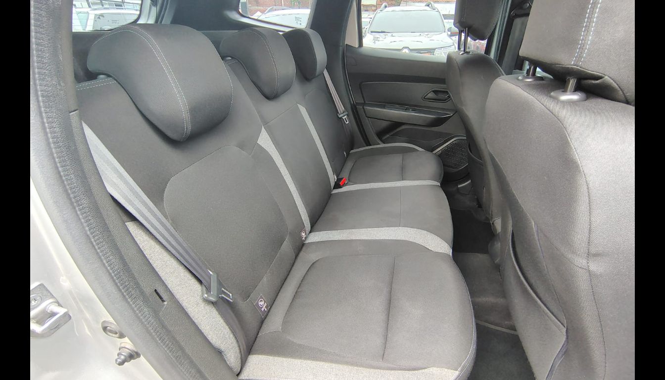 RENAULT DUSTER ZEN + TP