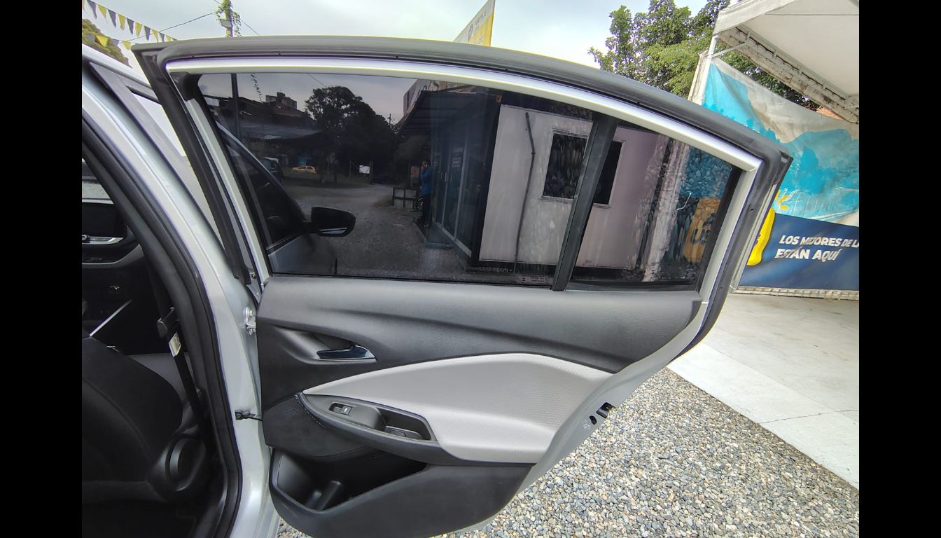 CHEVROLET ONIX PREMIER TP
