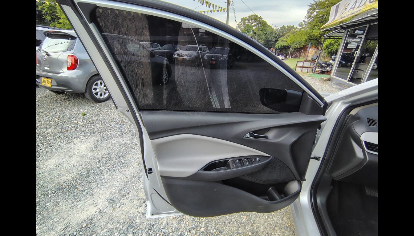 CHEVROLET ONIX PREMIER TP