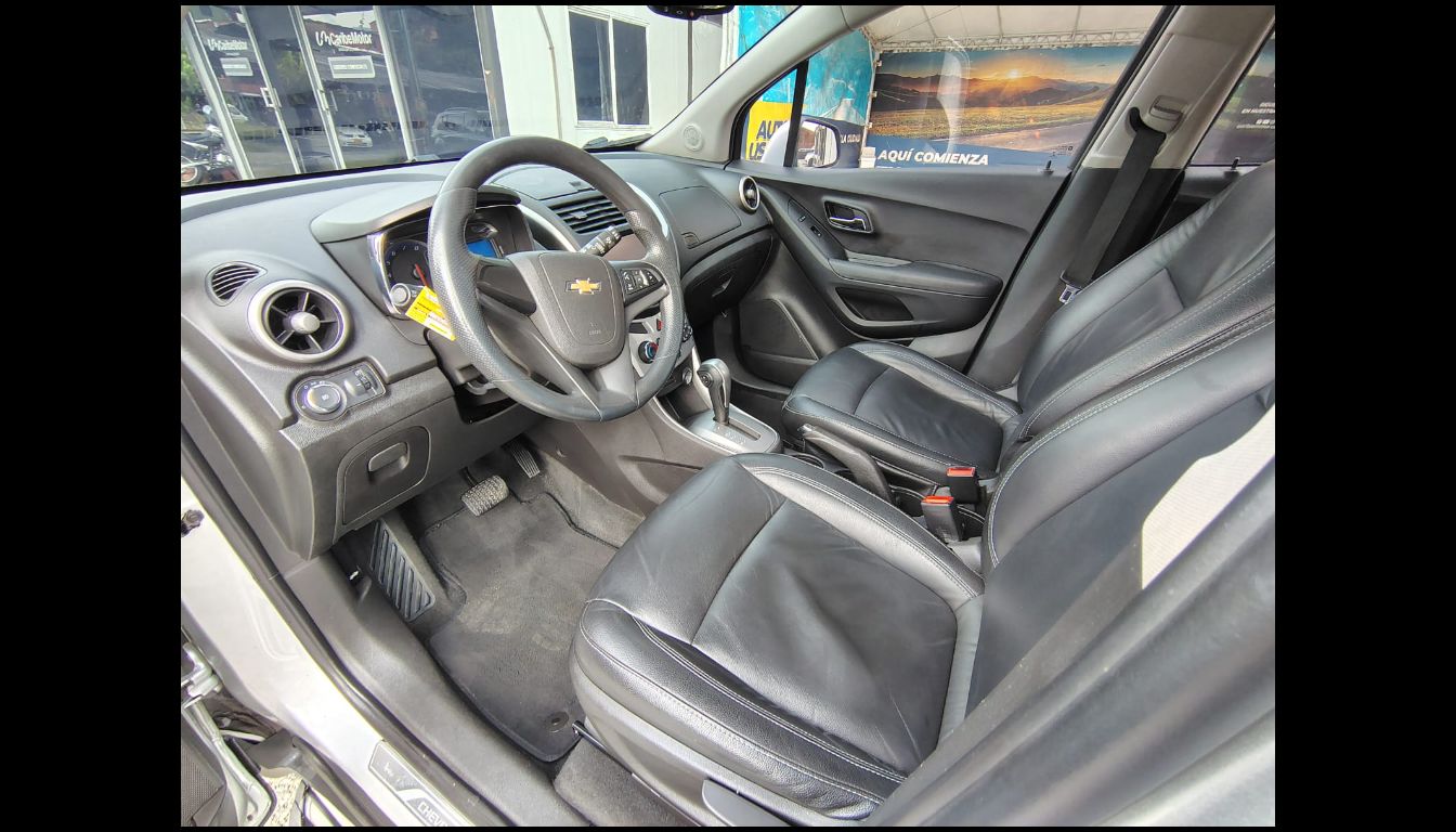 CHEVROLET TRACKER LT TP