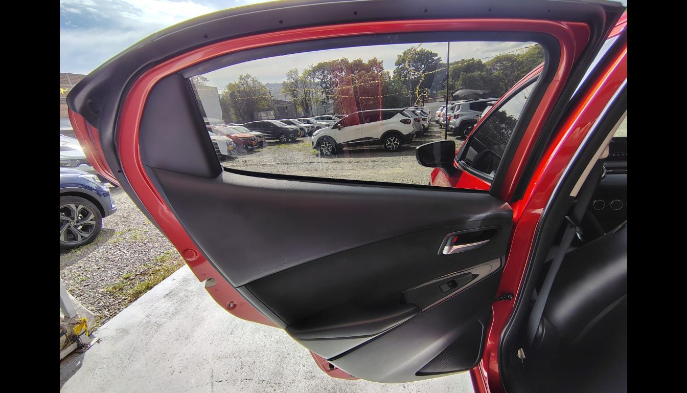 MAZDA 2 TOURING TP
