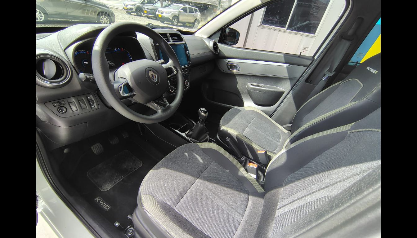 RENAULT KWID OUTSIDER COL
