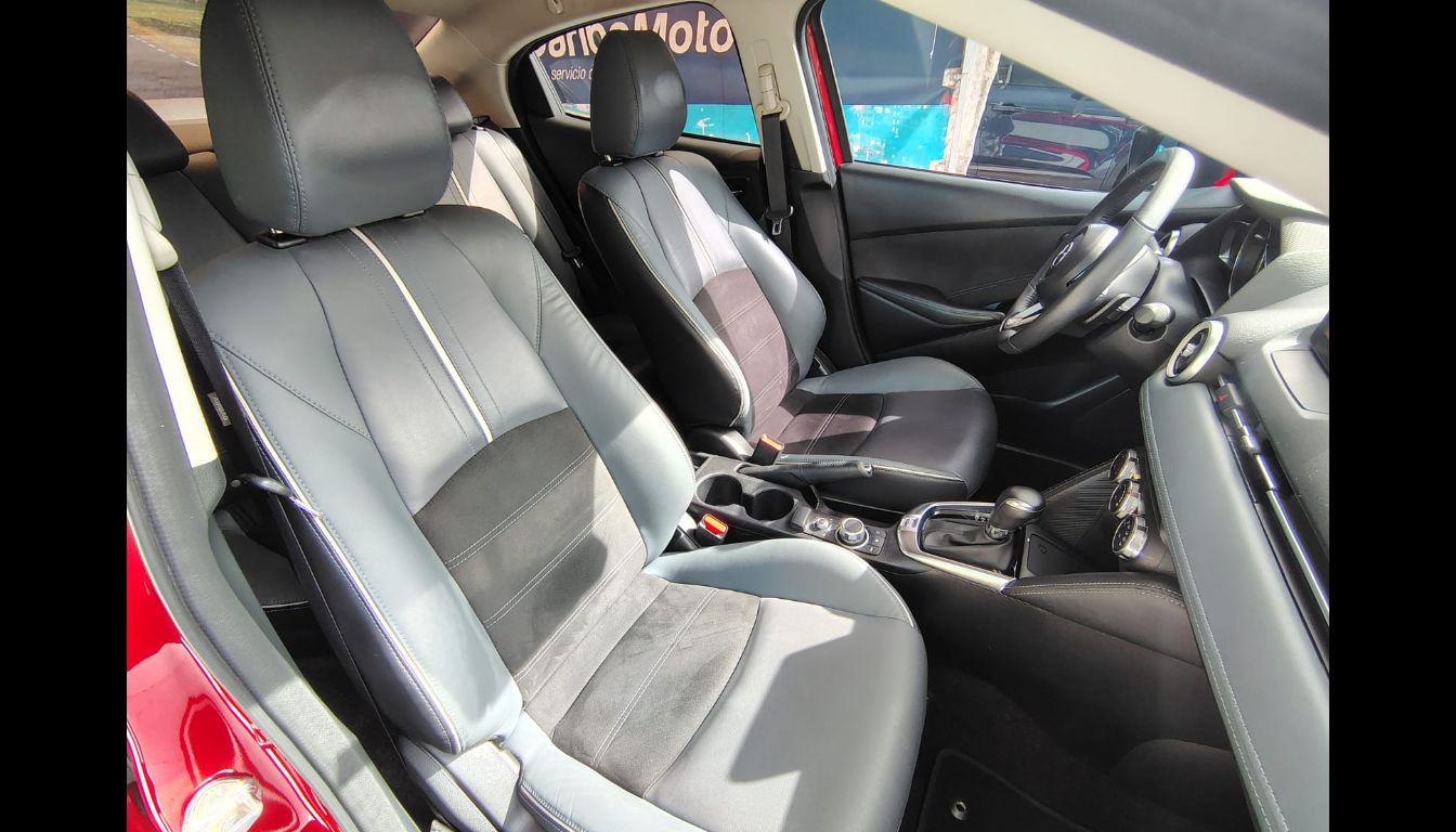 MAZDA 2 TOURING TP