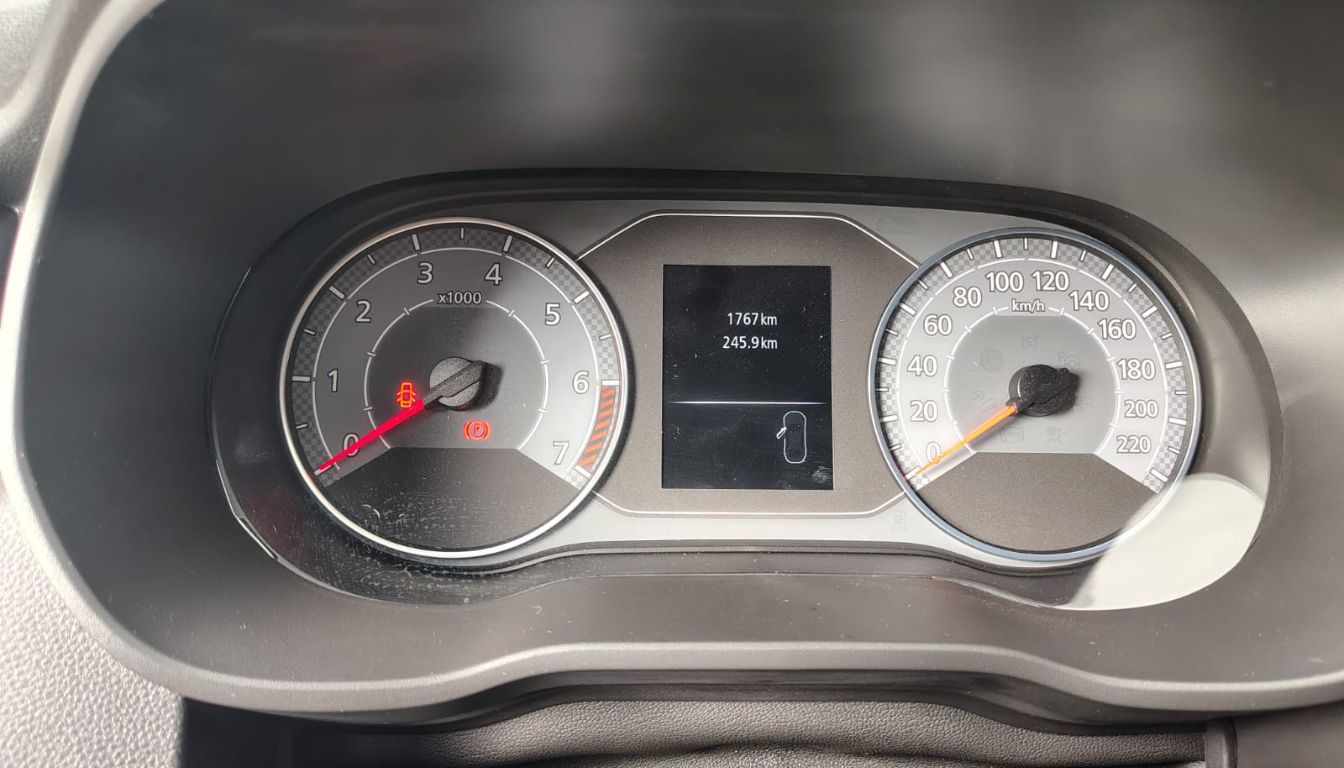 RENAULT DUSTER ICONIC 1.3T CVT