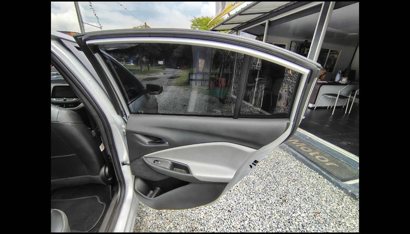 CHEVROLET ONIX PREMIER TP