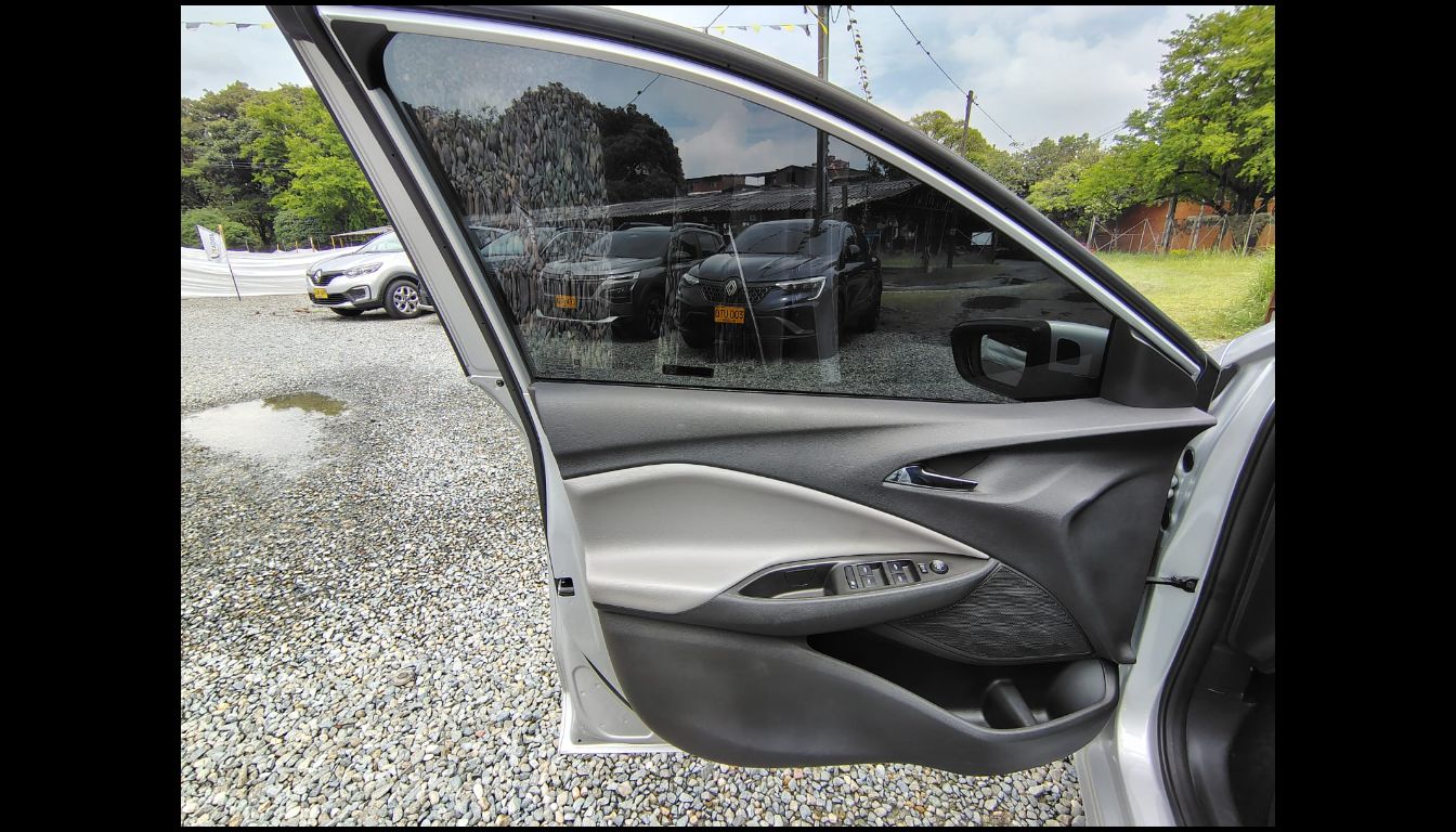 CHEVROLET ONIX PREMIER TP